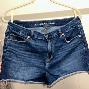 American eagle curvy high rise shortie